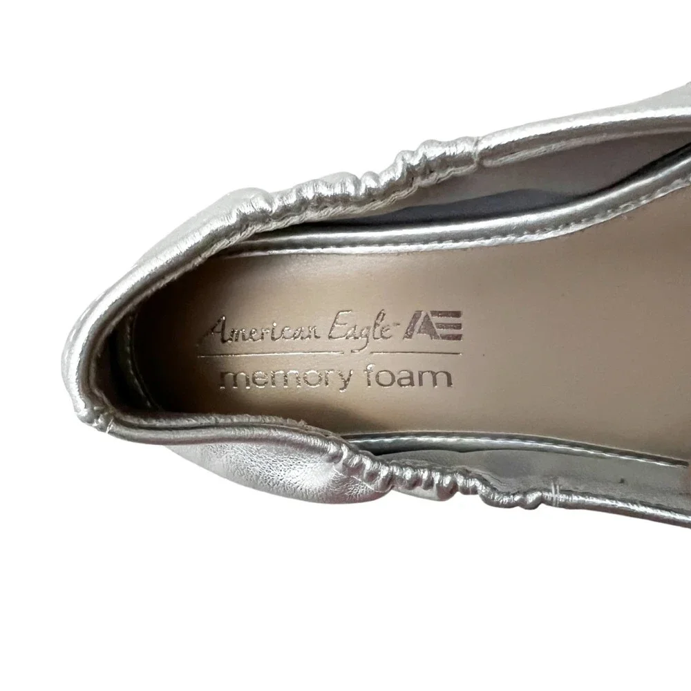 American Eagle Little Girls Ballet Flats Silver Metallic Bow Size 12.5 Worn Once